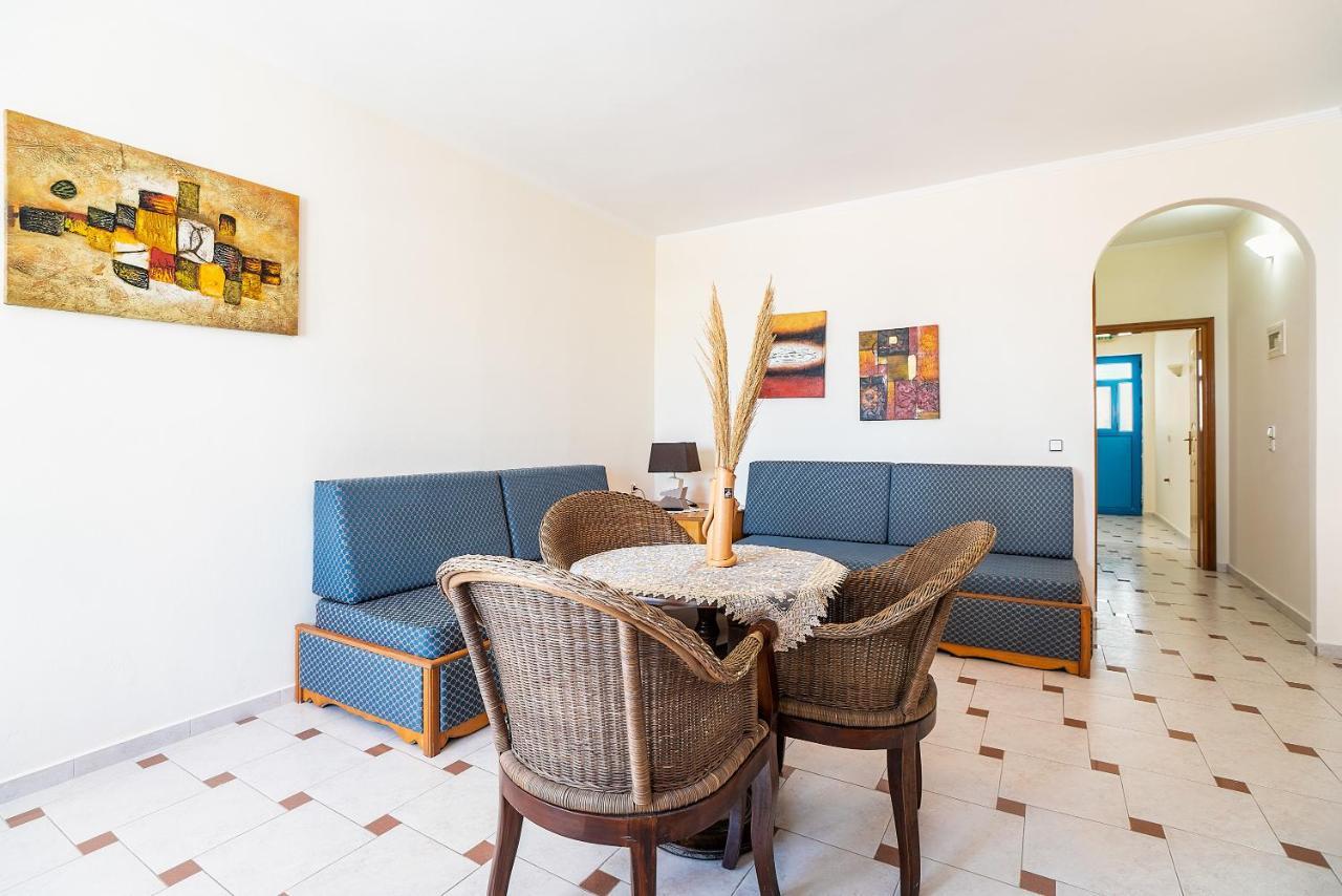 Livadia Beach Suite Kültér fotó